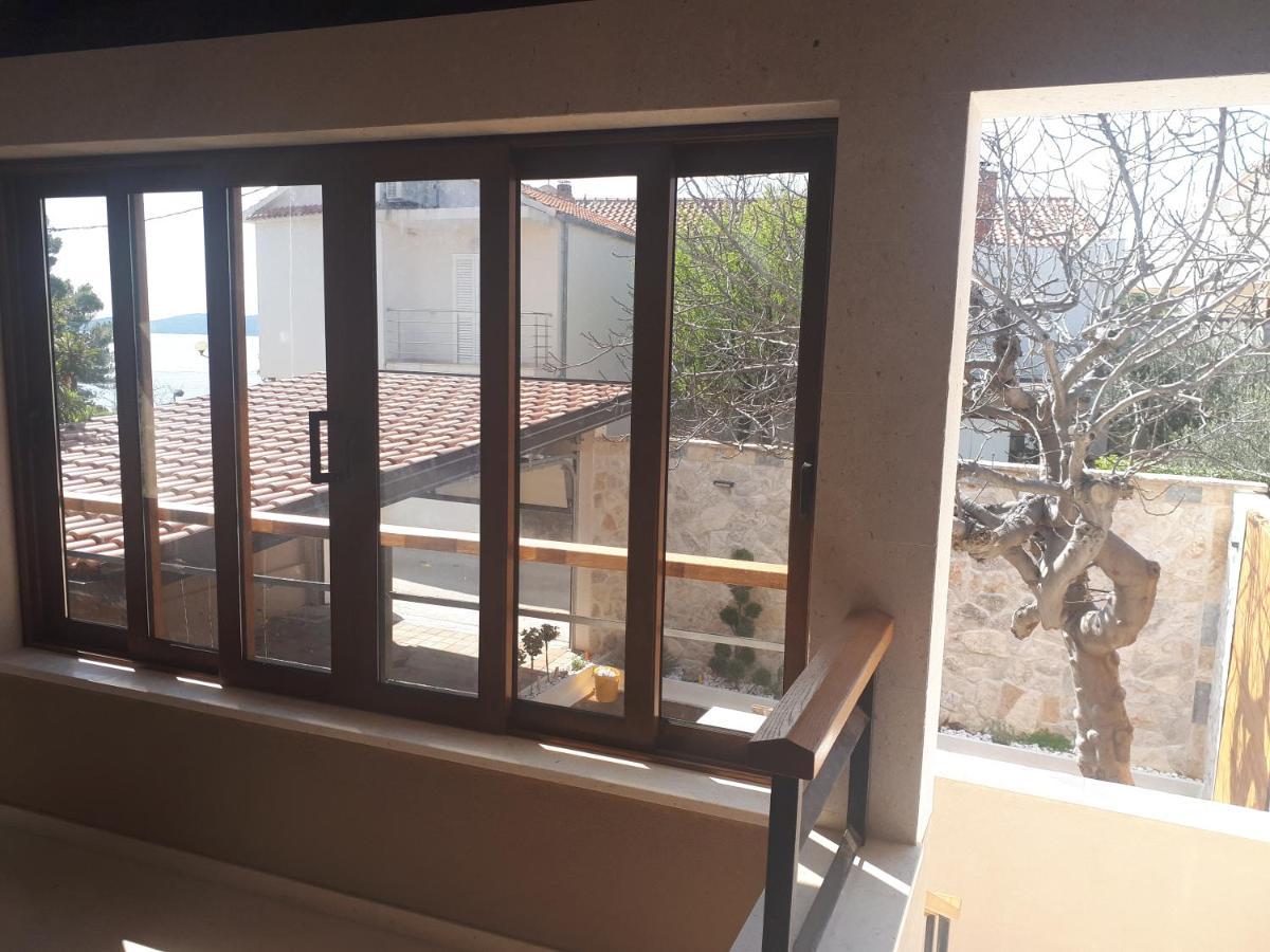 Haus Karma Villa *
