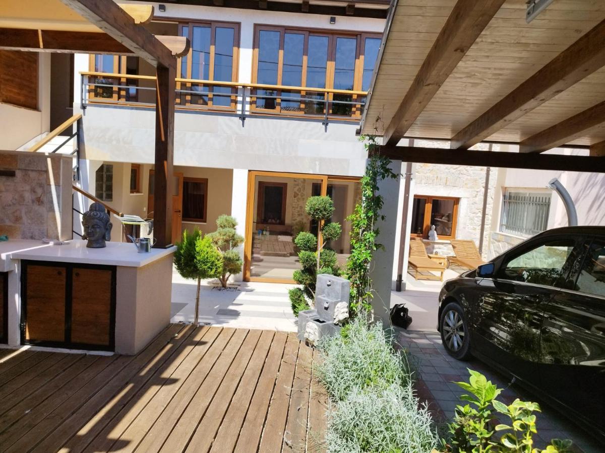 Villa Haus Karma *